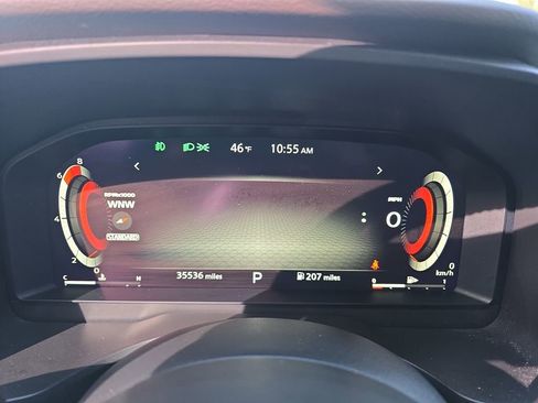 Used 2022 Nissan Rogue Platinum w/ Head-Up Display Package image 24