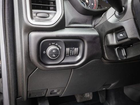 Used 2024 RAM 2500 Laramie w/ Safety Group AWD/4WD image 21