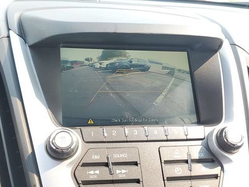 Used 2015 Chevrolet Equinox LT w/ Driver Convenience Package FWD image 26