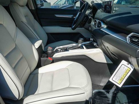 New 2025 MAZDA CX-5 AWD 2.5 S w/ Premium Plus Pkg image 19