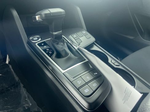 New 2026 Kia Sportage LX w/ LX Convenience Package FWD image 22