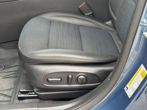 Used 2025 Buick Envista Preferred w/ Convenience I Package image 25