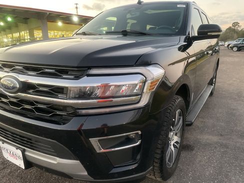 Used 2024 Ford Expedition Max Limited image 10