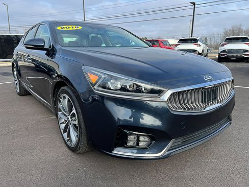 Used 2018 Kia Cadenza Technology w/ Paint Protection Package image 8