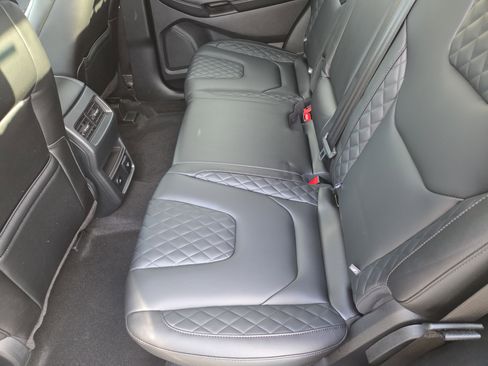 Used 2024 Ford Edge Titanium AWD/4WD image 22