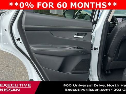 New 2025 Nissan Murano SL image 21