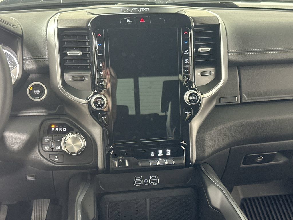 Used 2026 RAM 1500 Laramie w/ Sport Appearance Package AWD/4WD image 20