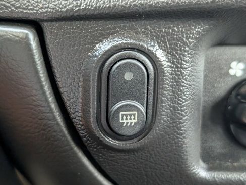 Used 2010 Ford Crown Victoria Police Interceptor image 20