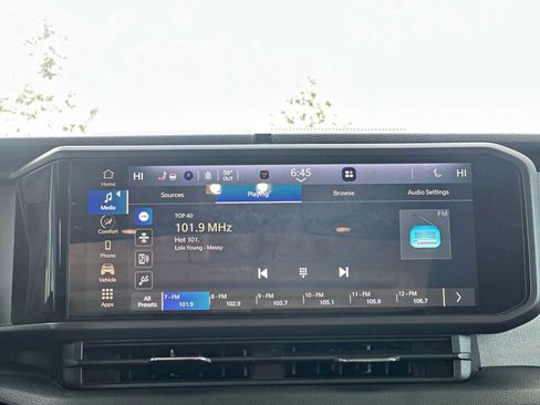 Used 2024 Jeep Wrangler Willys image 12