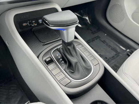 New 2026 Hyundai Kona SEL Sport AWD/4WD image 38
