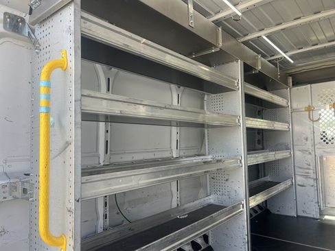 Used 2020 RAM ProMaster 2500 FWD image 9