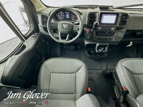 Used 2025 RAM ProMaster 2500 w/ Convenience Group image 32
