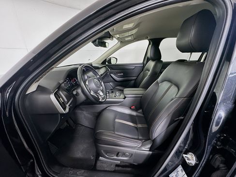 Used 2025 MAZDA CX-90 3.3 Turbo w/ Select Package AWD/4WD image 13