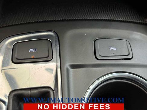 Used 2023 Chevrolet Equinox LT AWD/4WD image 31