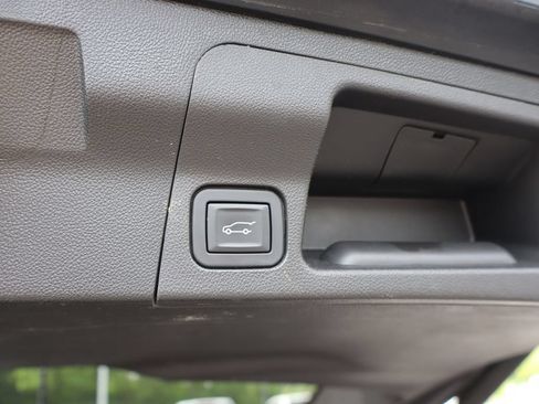 Used 2019 GMC Acadia SLE w/ Driver Alert Package I AWD/4WD image 28