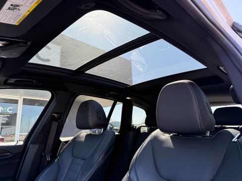 Used 2018 BMW X3 xDrive30i image 17