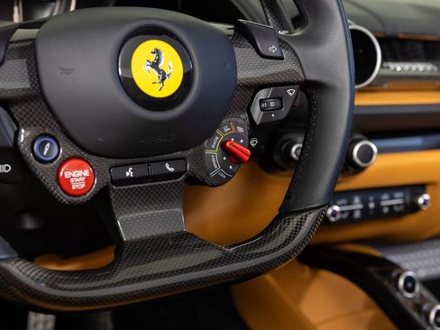 Used 2023 Ferrari 812 GTS RWD image 41
