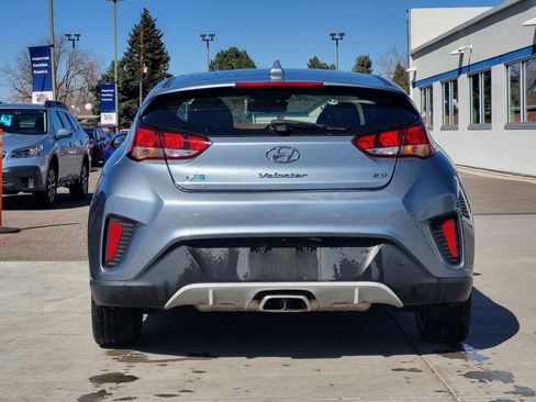 Used 2019 Hyundai Veloster 2.0 image 6