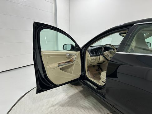 Used 2016 Volvo S60 T5 Premier AWD/4WD image 23
