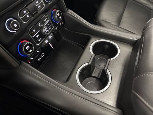 Used 2021 Chevrolet Suburban Z71 image 66