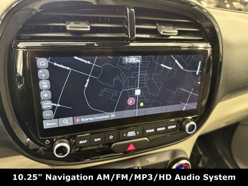 Used 2023 Kia Soul EX image 5