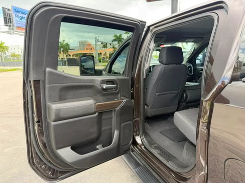 Used 2019 Chevrolet Silverado 1500 RST w/ All-Star Edition RWD image 22