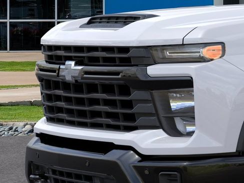 New 2026 Chevrolet Silverado 2500 Custom w/ Custom Value Package AWD/4WD image 13
