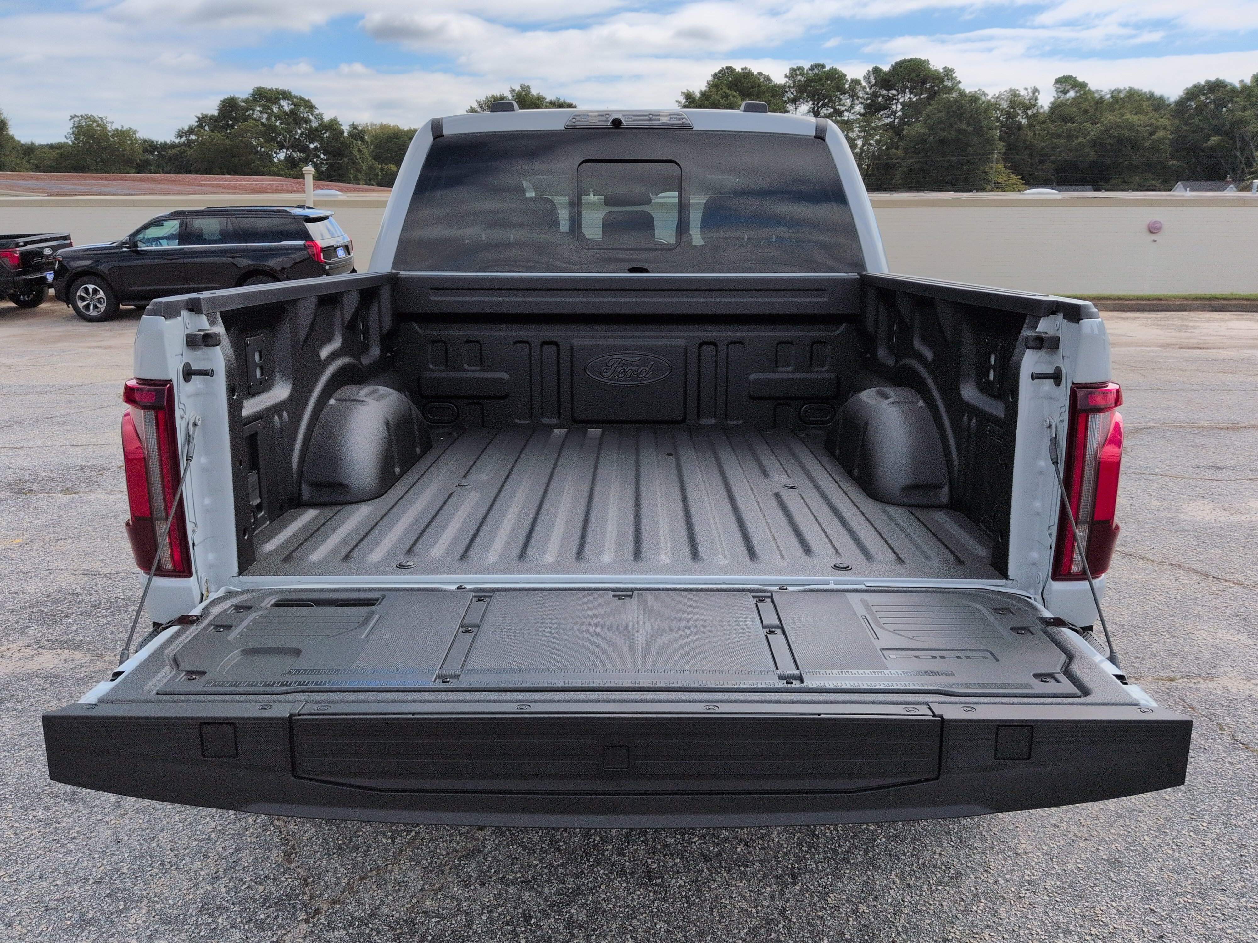 New 2026 Ford F150 Raptor AWD/4WD image 11