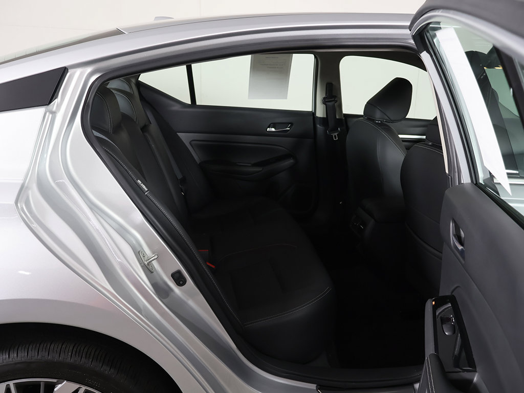 Used 2023 Nissan Altima 2.5 SL AWD/4WD image 33