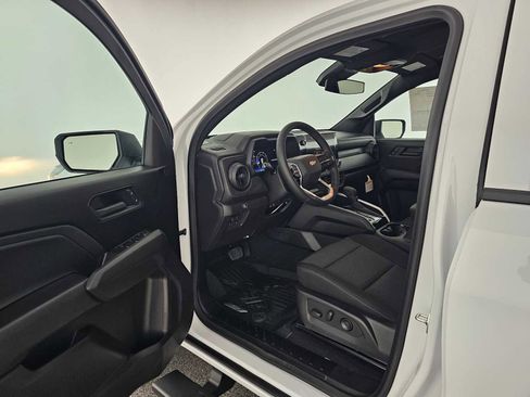 New 2026 Chevrolet Colorado W/T w/ WT Custom Package AWD/4WD image 19