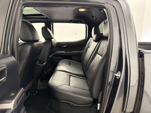 Used 2021 Toyota Tacoma Limited RWD image 26