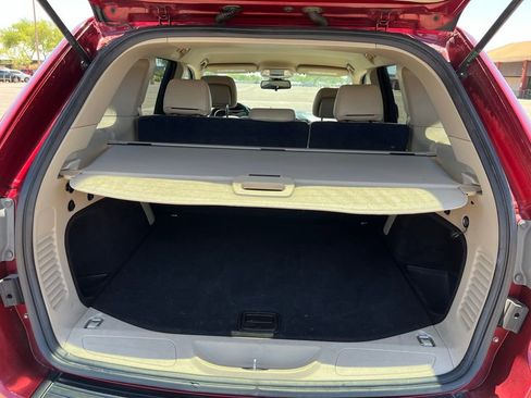 Used 2014 Jeep Grand Cherokee Laredo w/ Quick Order Package 23E image 12