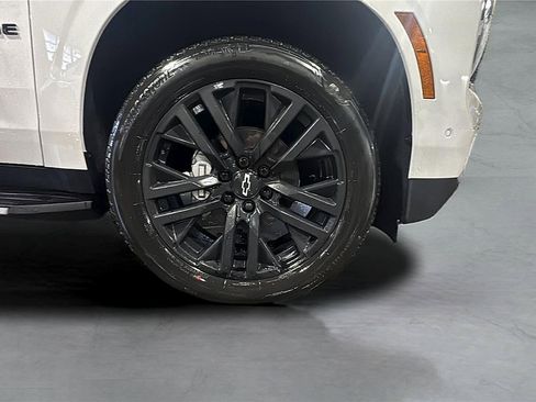 New 2025 Chevrolet Tahoe Premier AWD/4WD image 29