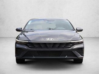 Used 2024 Hyundai Elantra SEL FWD video 2