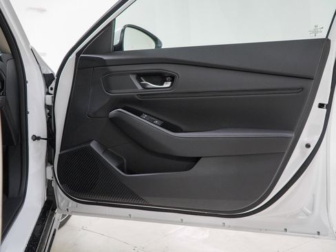 New 2025 Honda Accord Touring image 31