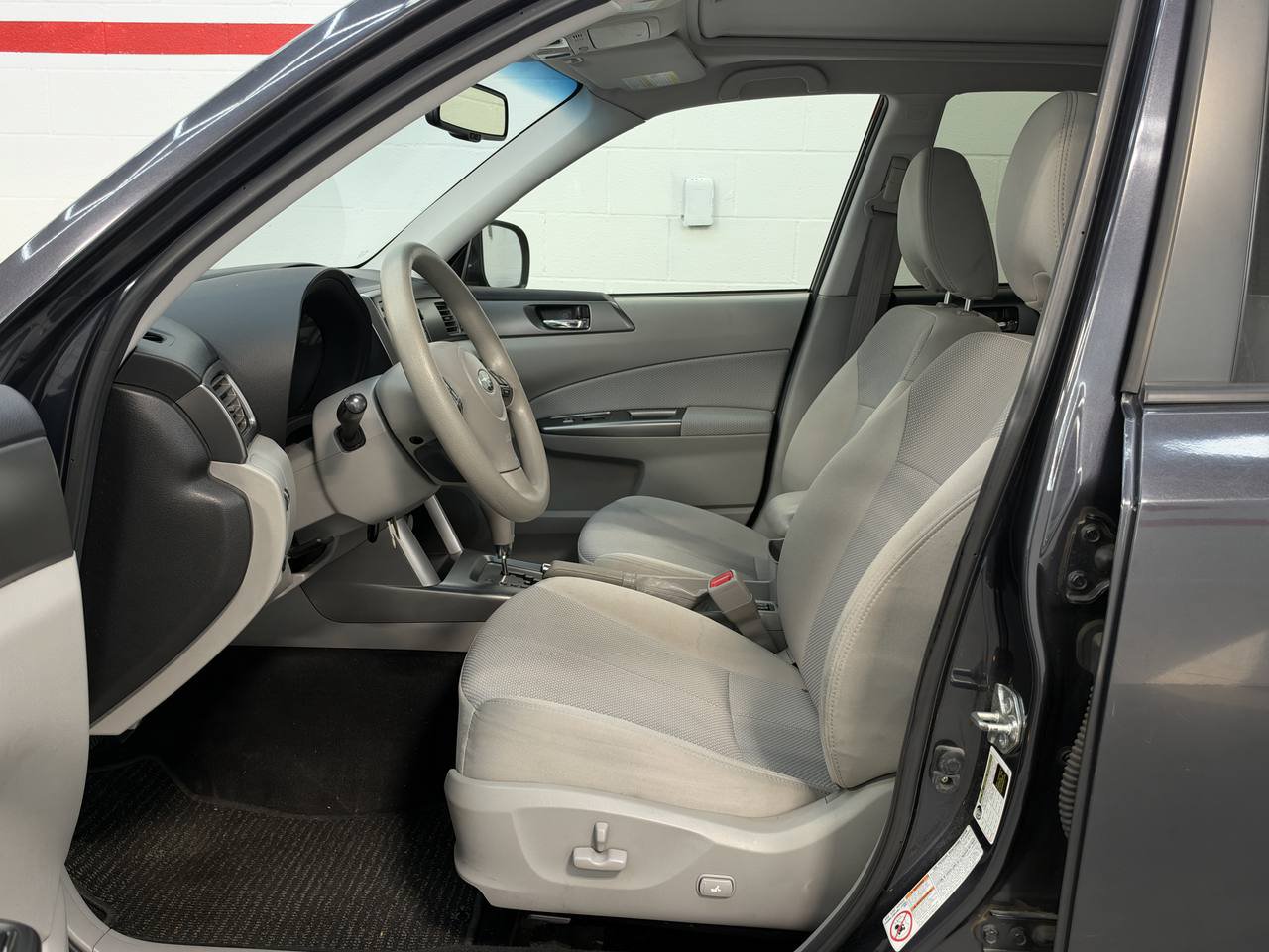 Used 2011 Subaru Forester 2.5X Premium w/ All-Weather Pkg AWD/4WD image 14