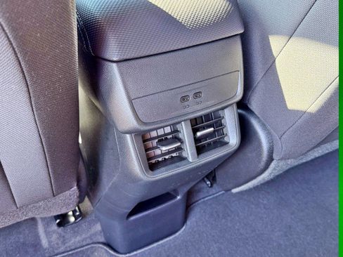 New 2026 Chevrolet Equinox LT w/ Safety and Technology Package image 17