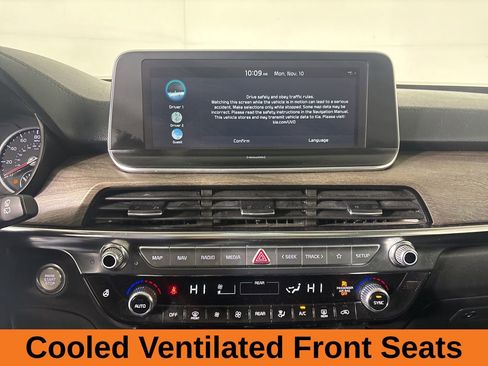 Used 2022 Kia Telluride EX w/ EX Premium Package image 16
