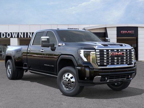 New 2026 GMC Sierra 3500 Denali w/ Denali Reserve Package image 7