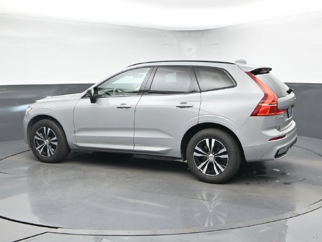 Used 2024 Volvo XC60 B5 Core w/ Protection Package Premier AWD/4WD image 6