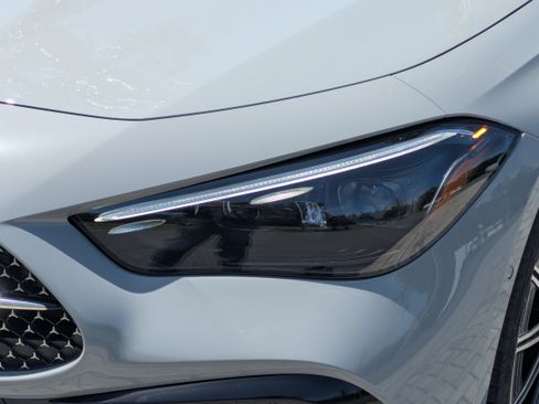 New 2026 Mercedes-Benz CLE 300 4MATIC Cabriolet image 9