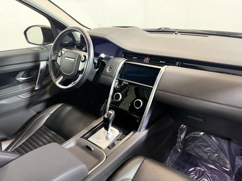 Used 2020 Land Rover Discovery Sport S image 11