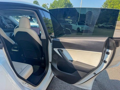 Used 2020 Tesla Model Y Performance AWD/4WD image 17