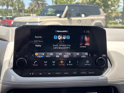 Used 2021 Nissan Rogue SL w/ Premium Package FWD image 22