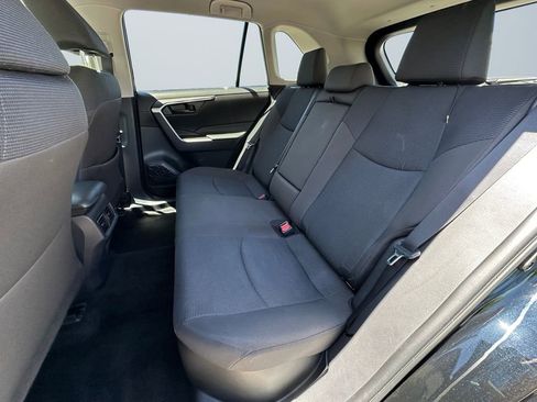 Used 2025 Toyota RAV4 LE AWD/4WD image 13
