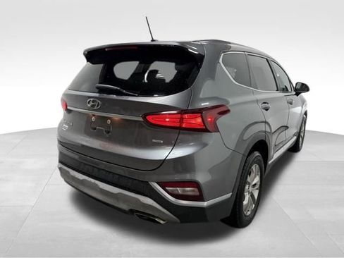 Used 2019 Hyundai Santa Fe SE image 7