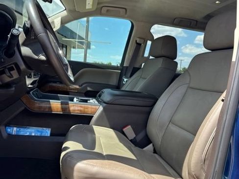 Used 2018 GMC Sierra 1500 SLT w/ Texas SLT Premium Package AWD/4WD image 9