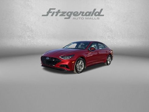 Used 2023 Hyundai Sonata SEL FWD image 3
