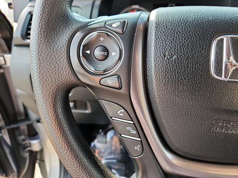 Used 2023 Honda Ridgeline Sport image 21