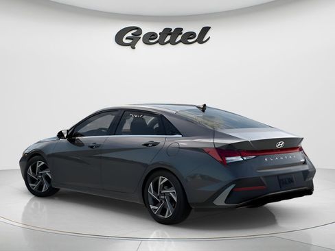 New 2026 Hyundai Elantra Limited FWD image 7